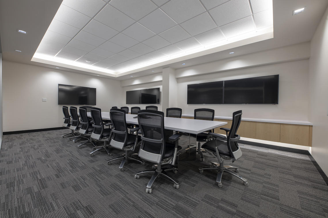 RAB Lighting Controls Make it Easy for Energy Savings in Honolulu